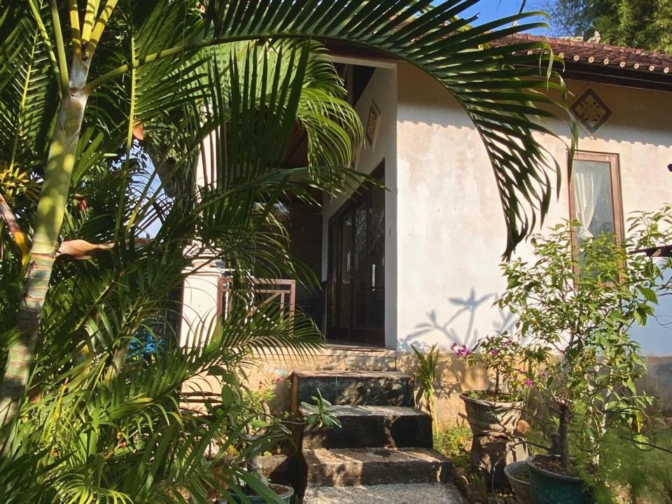 Sriganesh Apartment Ambat Exterior photo